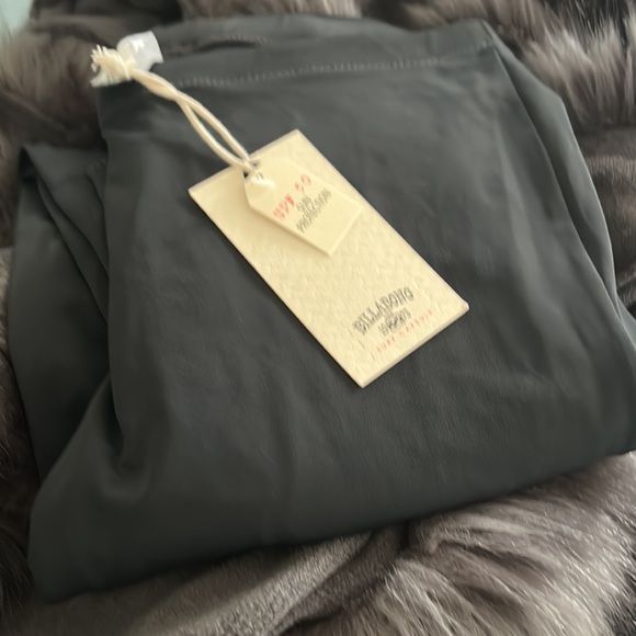 NWT BILLABONG YOGA LEGGINGS - Picture 9 of 9